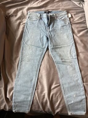 Hudson Nico super skinny Light Wash Denim Jeans with Subtle Distressing